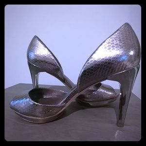 Vero Cuoio Silver Heels